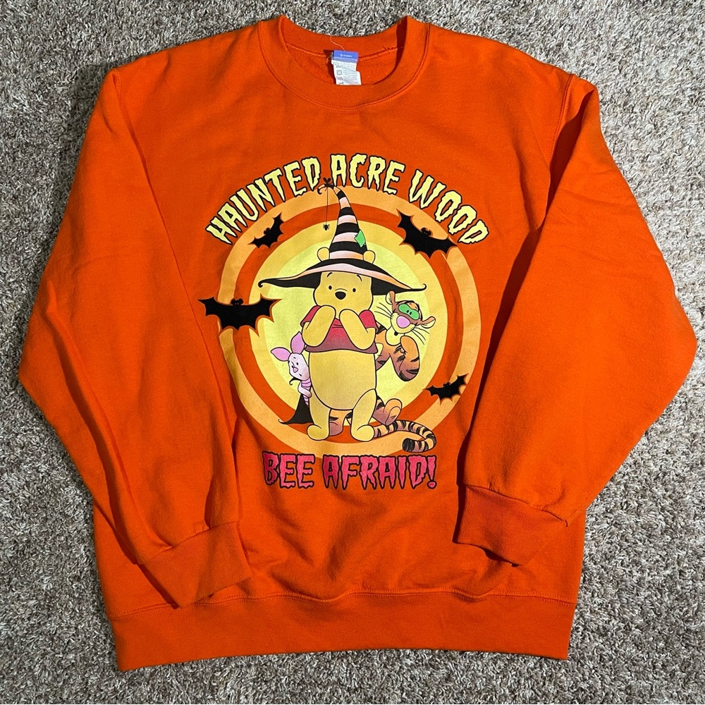 [SOLD] Haunted Acre Wood Bee Afraid Winnie the Pooh Vintage Rare Sweatshirt
